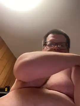 treatbobnicer live sex cam