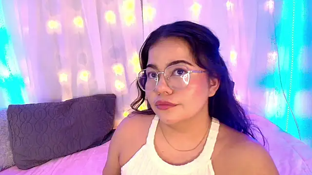 LilyRousee's cam snapshot