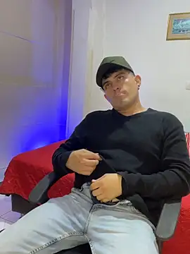 williamsmiiths16 live sex cam