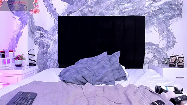 lilithDraven_'s cam snapshot