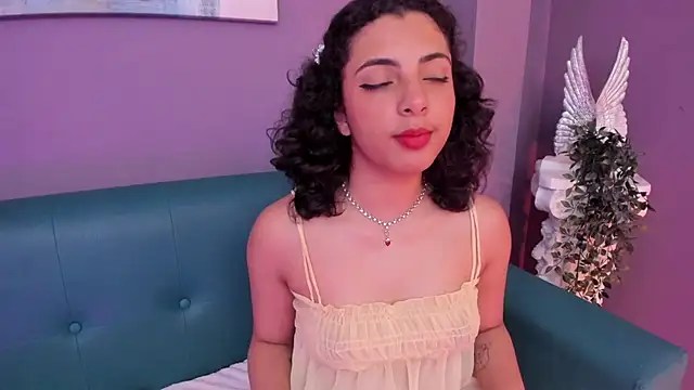 Alessiia__'s cam snapshot