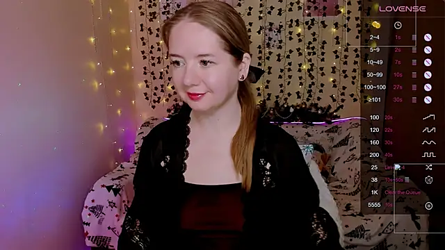 Evaa_Grey's cam snapshot