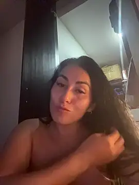 areviklusine1's cam snapshot