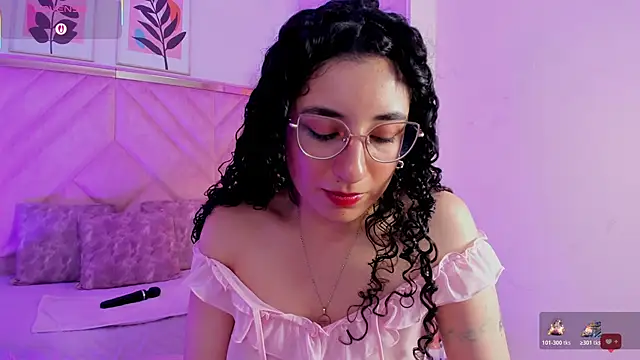DemiJones_ live sex cam