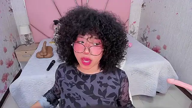 SafiroAgataaa's cam snapshot