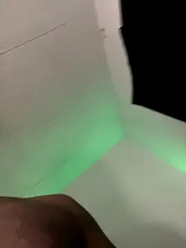 bigdick5157 live sex cam