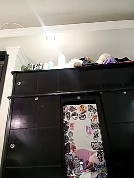 devi_black13_'s cam snapshot