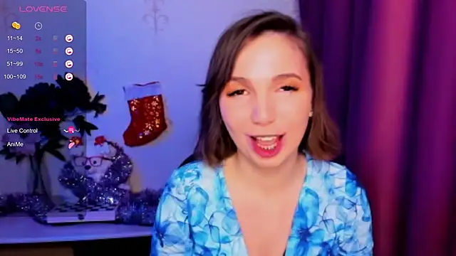 KindHazelHere_'s cam snapshot