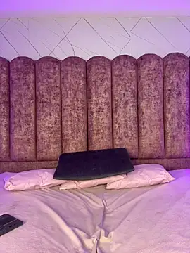 Victoria_Adams14's cam snapshot