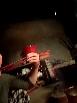 CoMay003's cam snapshot