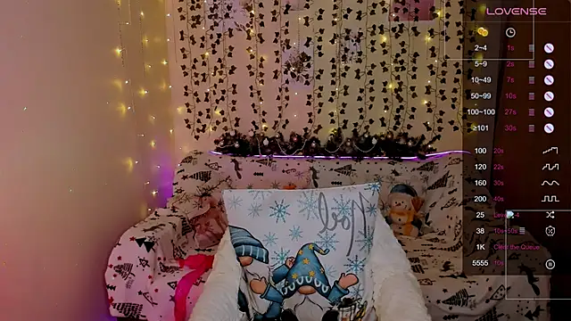 Evaa_Grey's cam snapshot