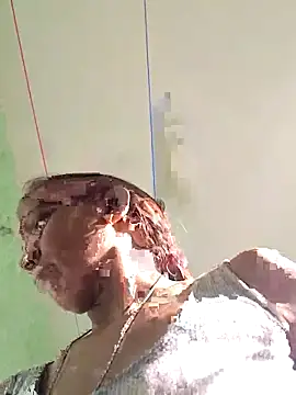 Hotty-Nidhi's cam snapshot