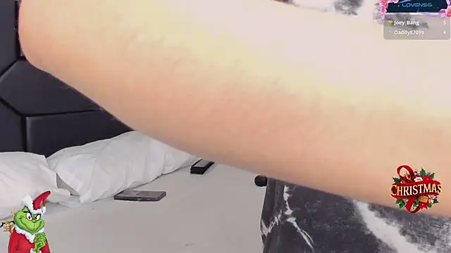 JustinePerry live sex cam