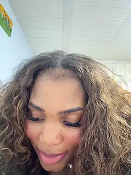 AuroraBrow's cam snapshot