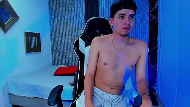 Mike_0233_'s cam snapshot