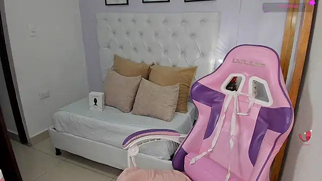 kitty_kayo's cam snapshot