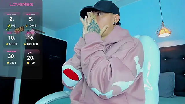 Lobo_17_'s cam snapshot