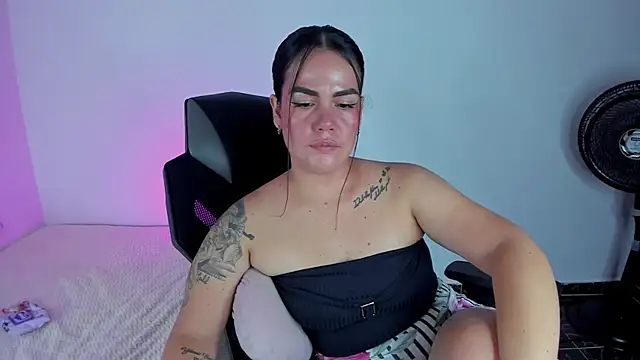 sweet_charm_'s cam snapshot