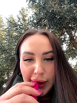 KiraSunshine live sex cam