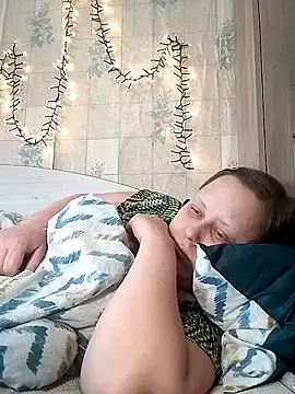 Tupo070481's cam snapshot