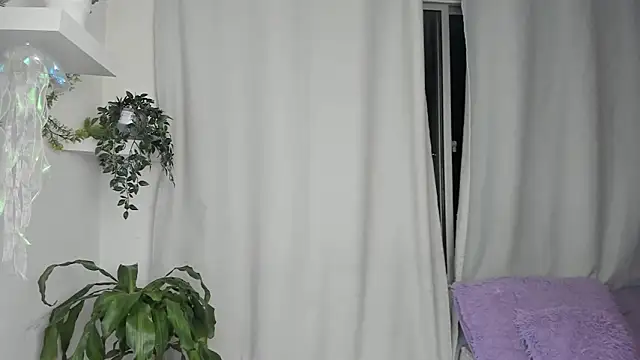 santy-kitty live sex cam