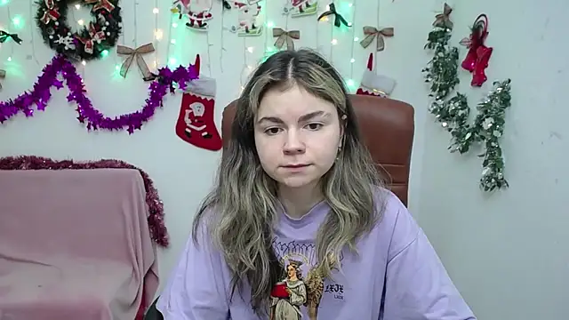 TinaRedly live sex cam