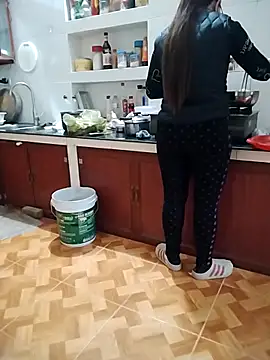 JasminePham's cam snapshot