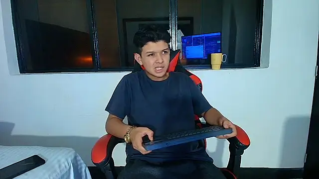 NathanBrookhs's cam snapshot