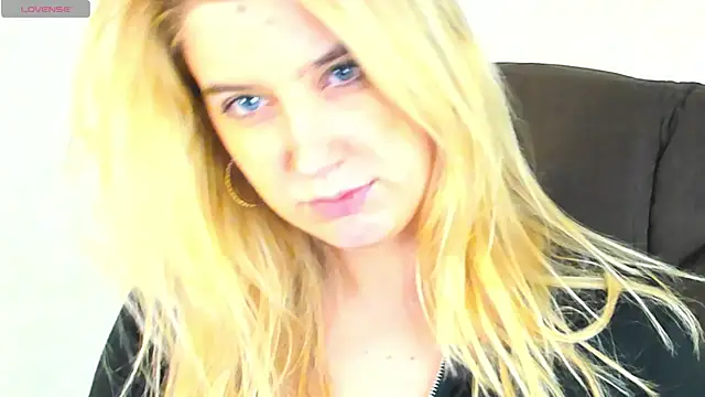 SoftLana's cam snapshot