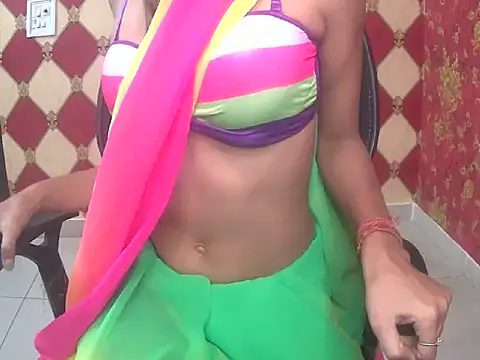 Baby-girll's cam snapshot