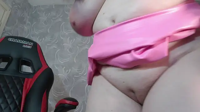 Stunningboobs's cam snapshot