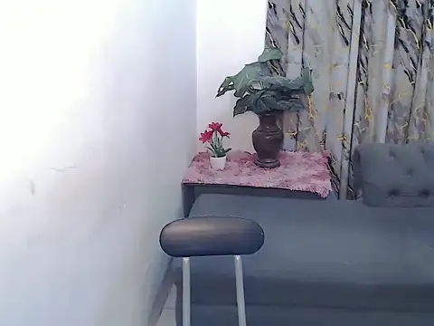 Misspoisonivy live sex cam