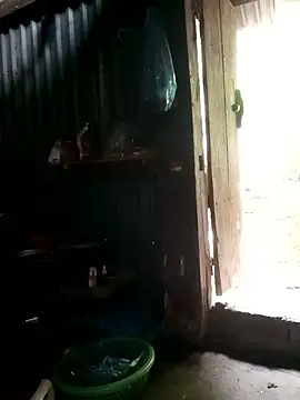 sary-hot2x's cam snapshot