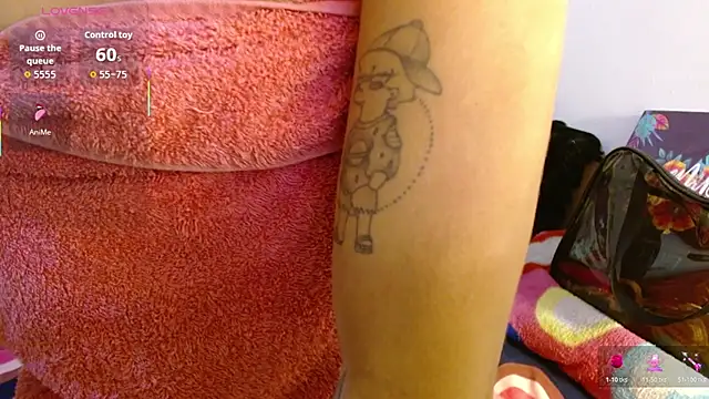 Divinejewel444's cam snapshot