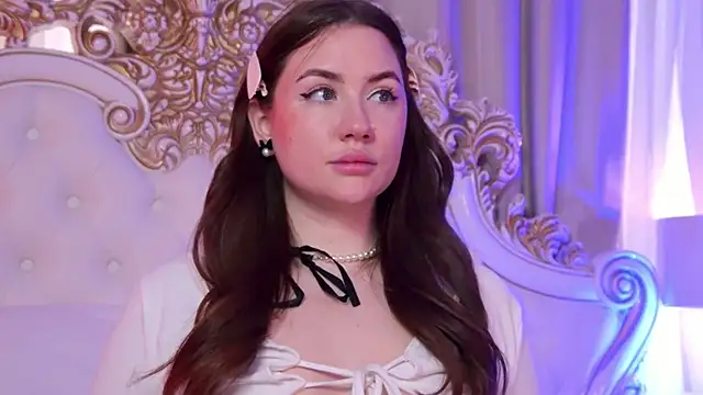 MeganStrain's cam snapshot