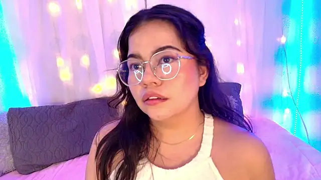 LilyRousee's cam snapshot