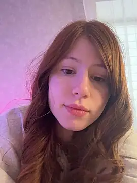 CarolaineMyers's cam snapshot