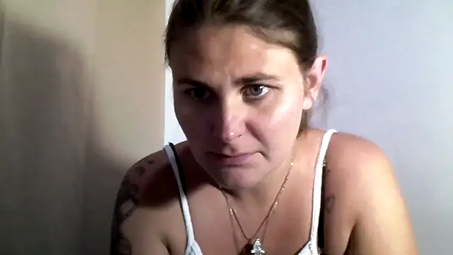 rubia_culonaa's cam snapshot