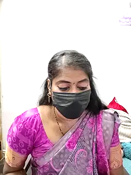tamil_Sigappu_Roja live sex cam