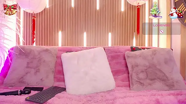 MylaDreams's cam snapshot