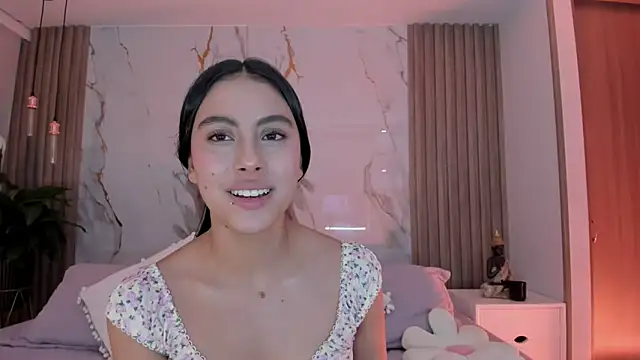 miss_martiina's cam snapshot