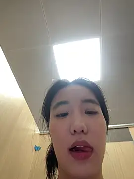 luluya1314 live sex cam