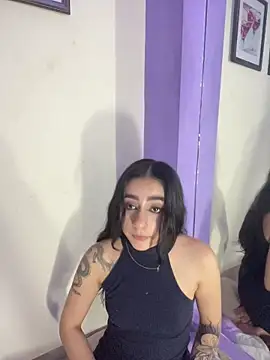 sharlot24 live sex cam