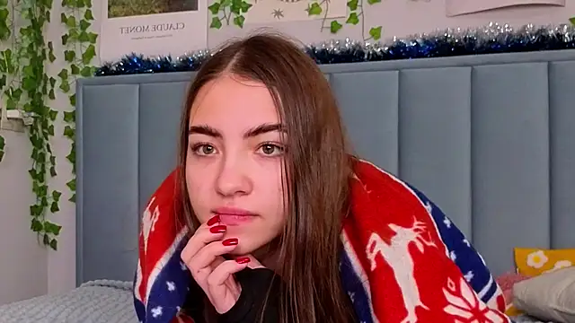 Fit_Brunette_'s cam snapshot