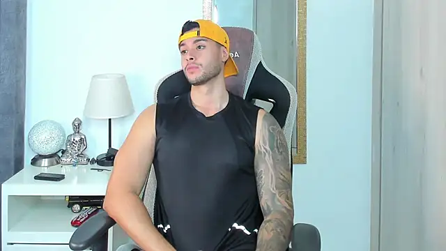 Ken_mailik1's cam snapshot