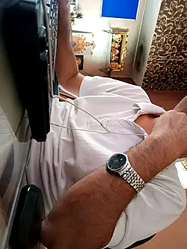 daddy_lip's cam snapshot