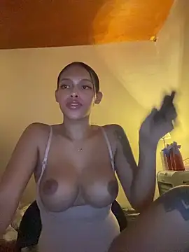 ClaryFrayx live sex cam