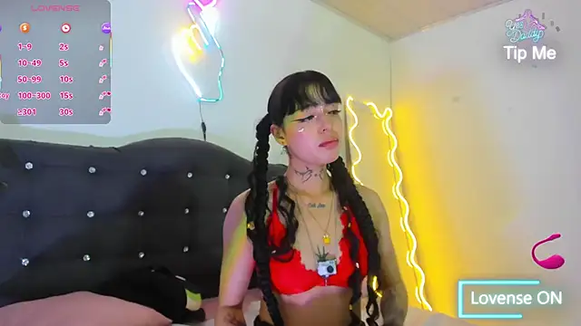 MITZI_TAY1's cam snapshot