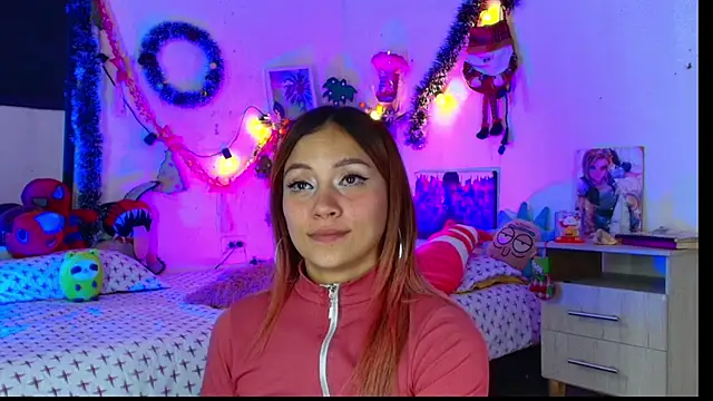 alisson_zafiro_'s cam snapshot