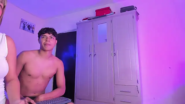 dafnezahiraa_ live sex cam